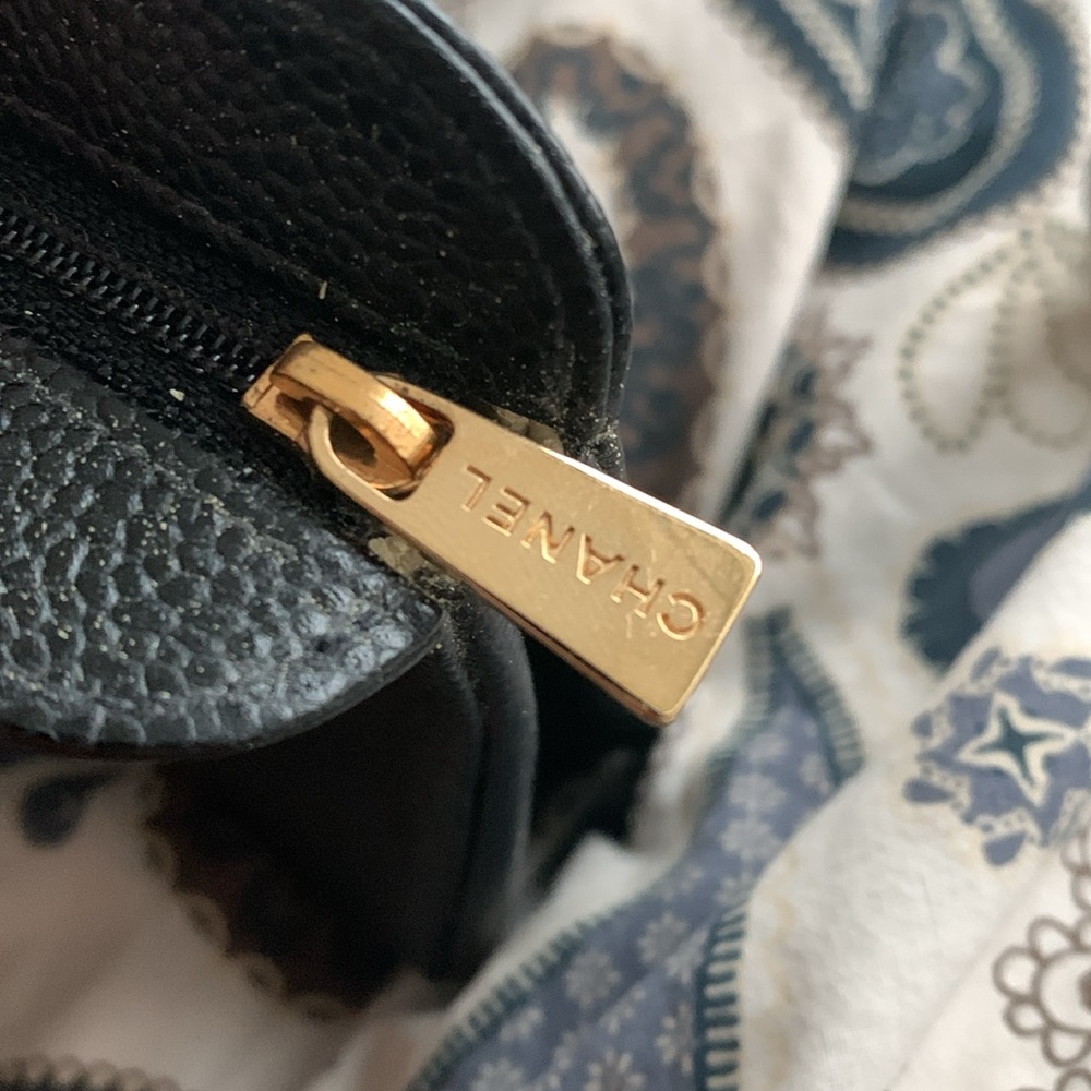 Vintage Chanel Timeless Pouch Cosmetic - Picture 5 of 11